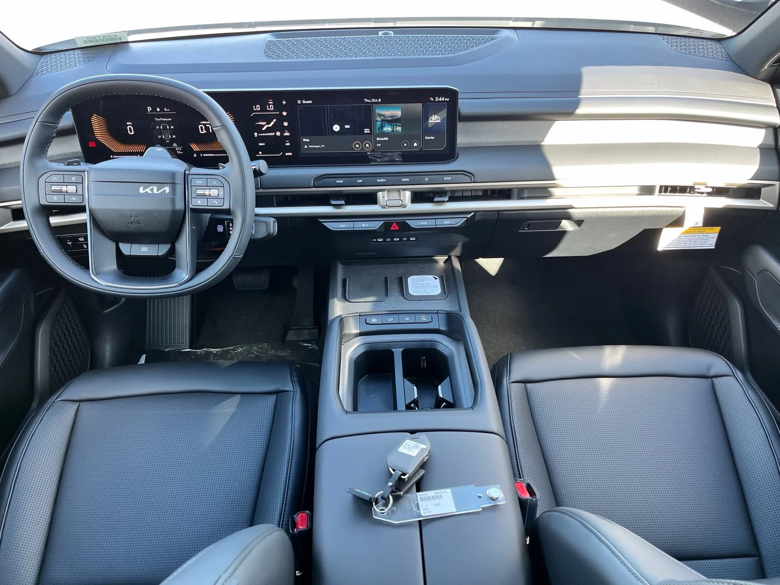 New 2027 White Kia S image 9