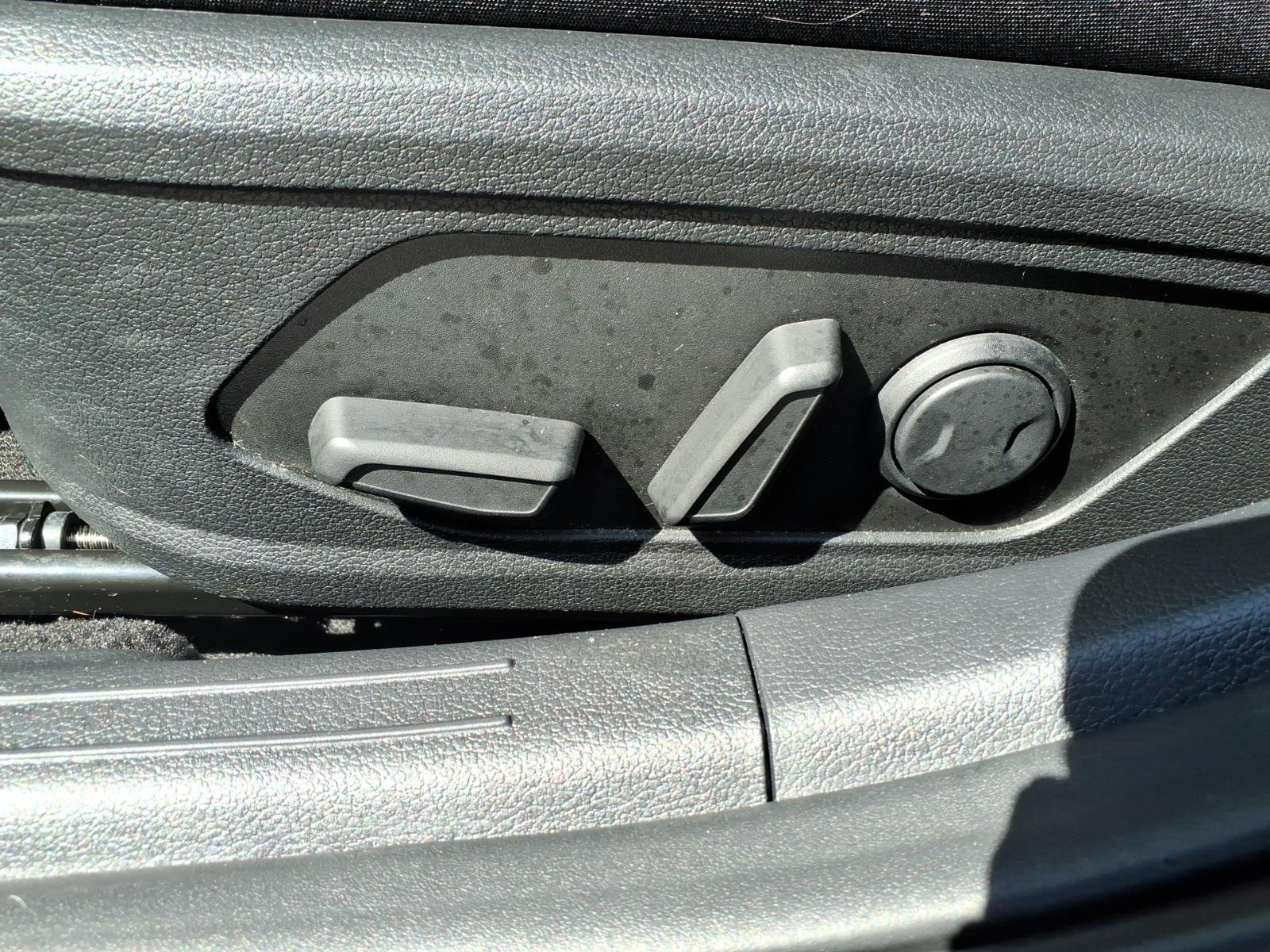 Used 2023 Portofino Gray Hyundai SEL image 13