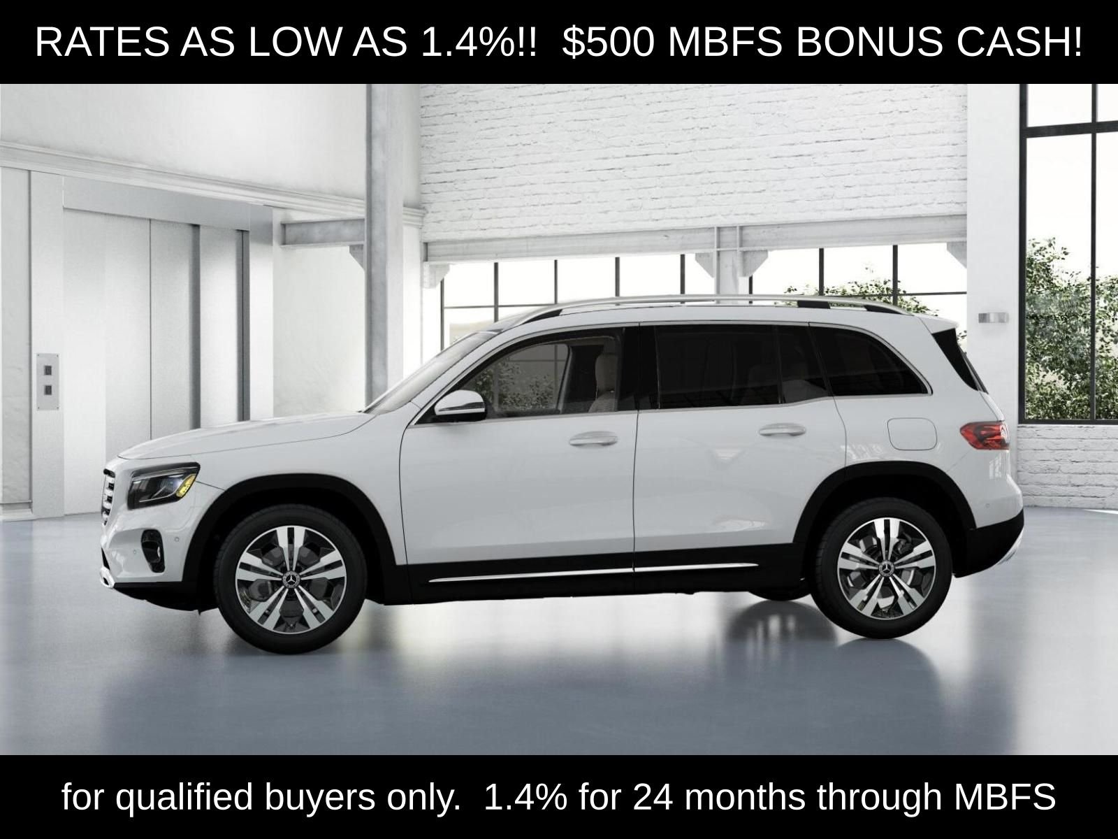 Used 2026 Polar White Mercedes-Benz GLB 250 image 38
