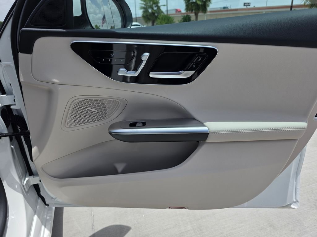 New 2026 Polar White Mercedes-Benz C 300 image 19