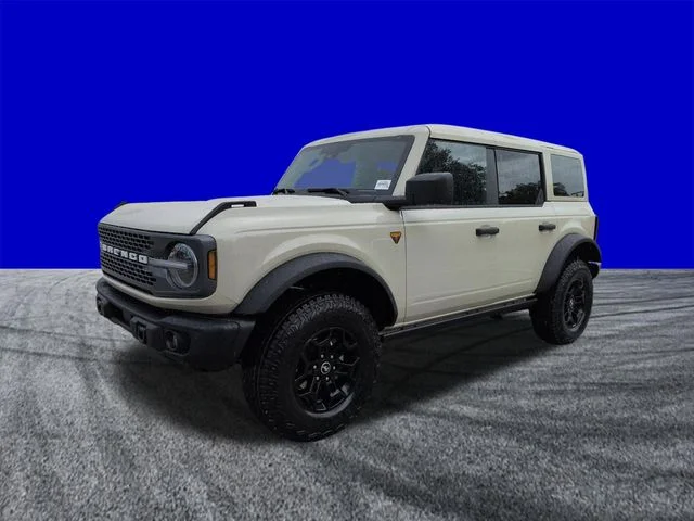 New 2026 Desert Sand Ford Badlands® image 8