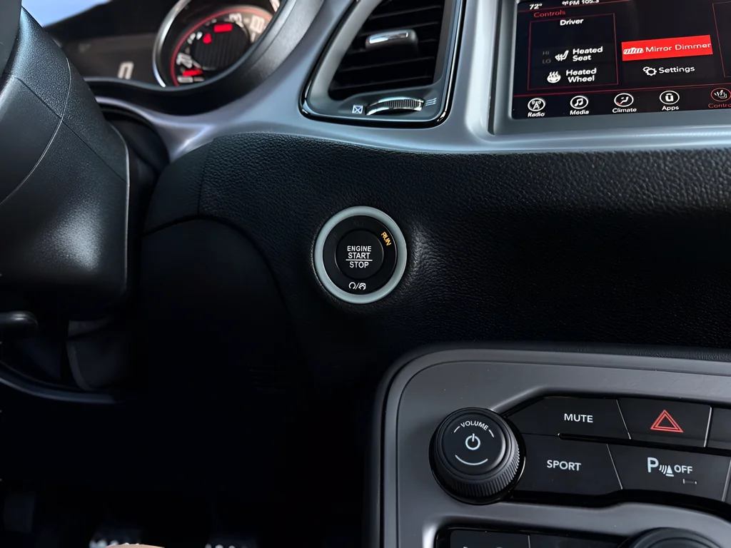 2023 Dodge Challenger R/T - Photo 23