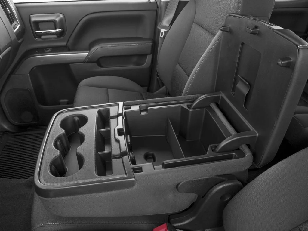 Used 2016 SILVER ICE METALLIC Chevrolet LT image 9