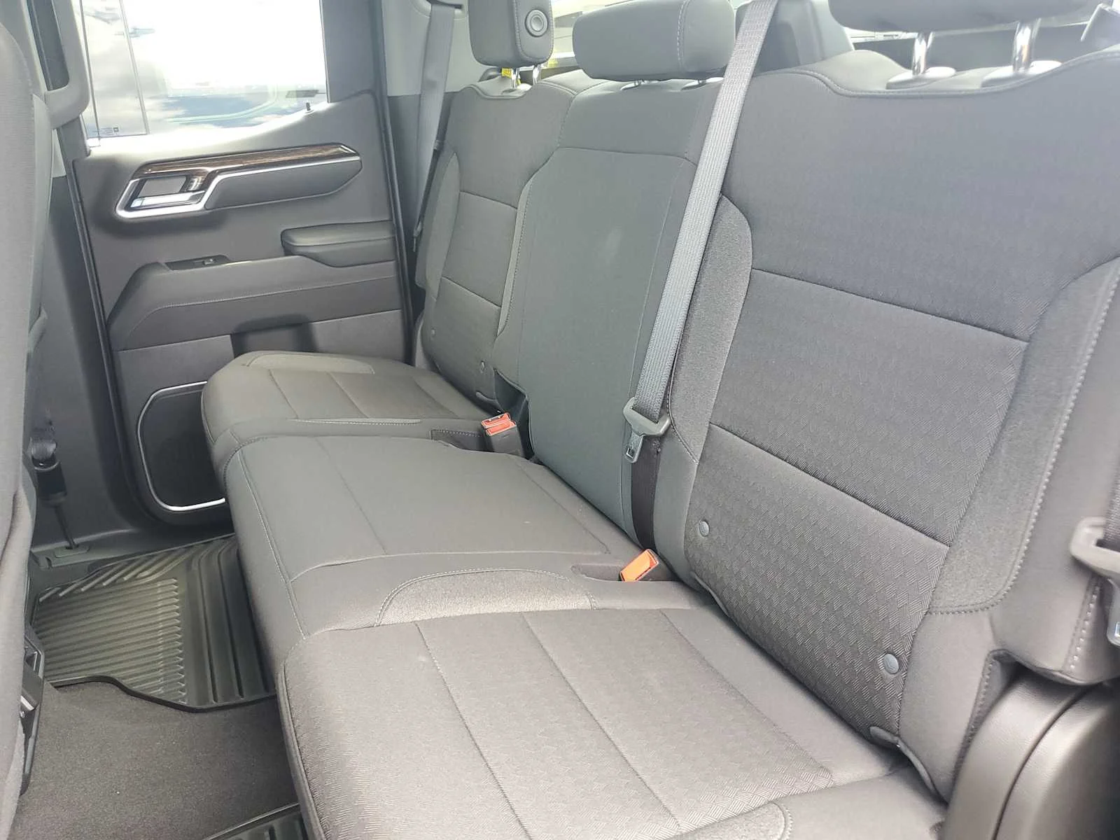 2026 GMC Sierra 1500 SLE - Photo 31
