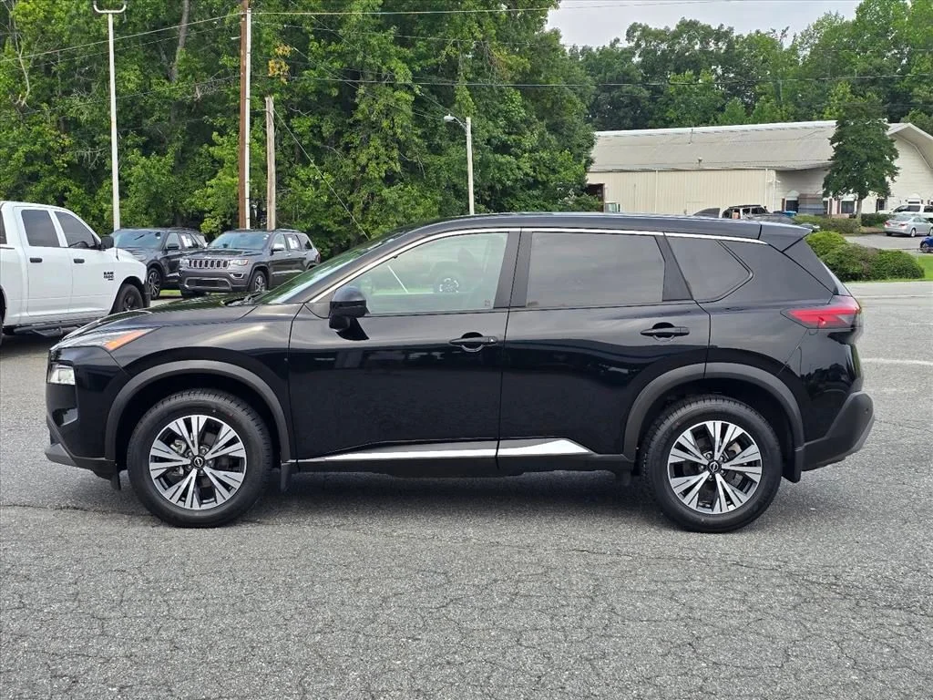 Used 2022 Black Nissan SV image 23