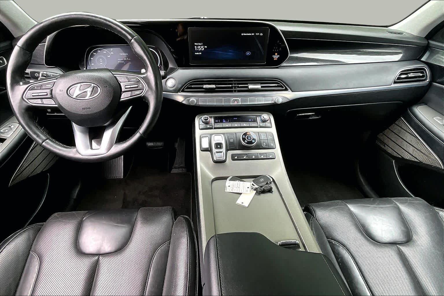 Used 2021 Hyper White Hyundai Limited image 15
