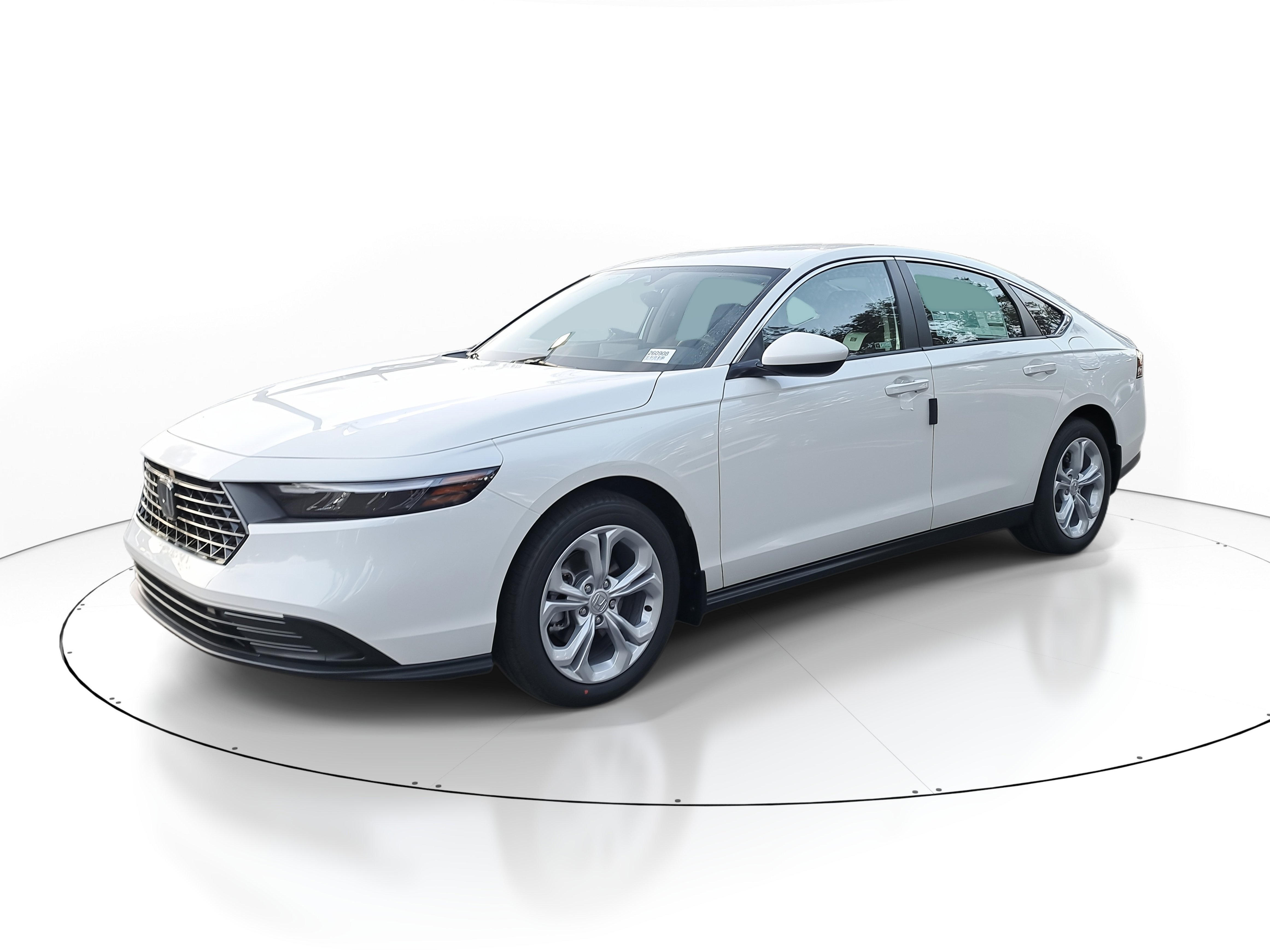 New 2026 Platinum White Pearl Honda LX image 3