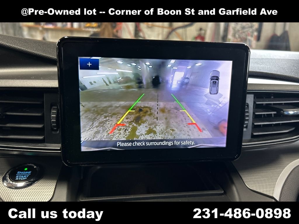 Used 2020 Blue Ford XLT image 23