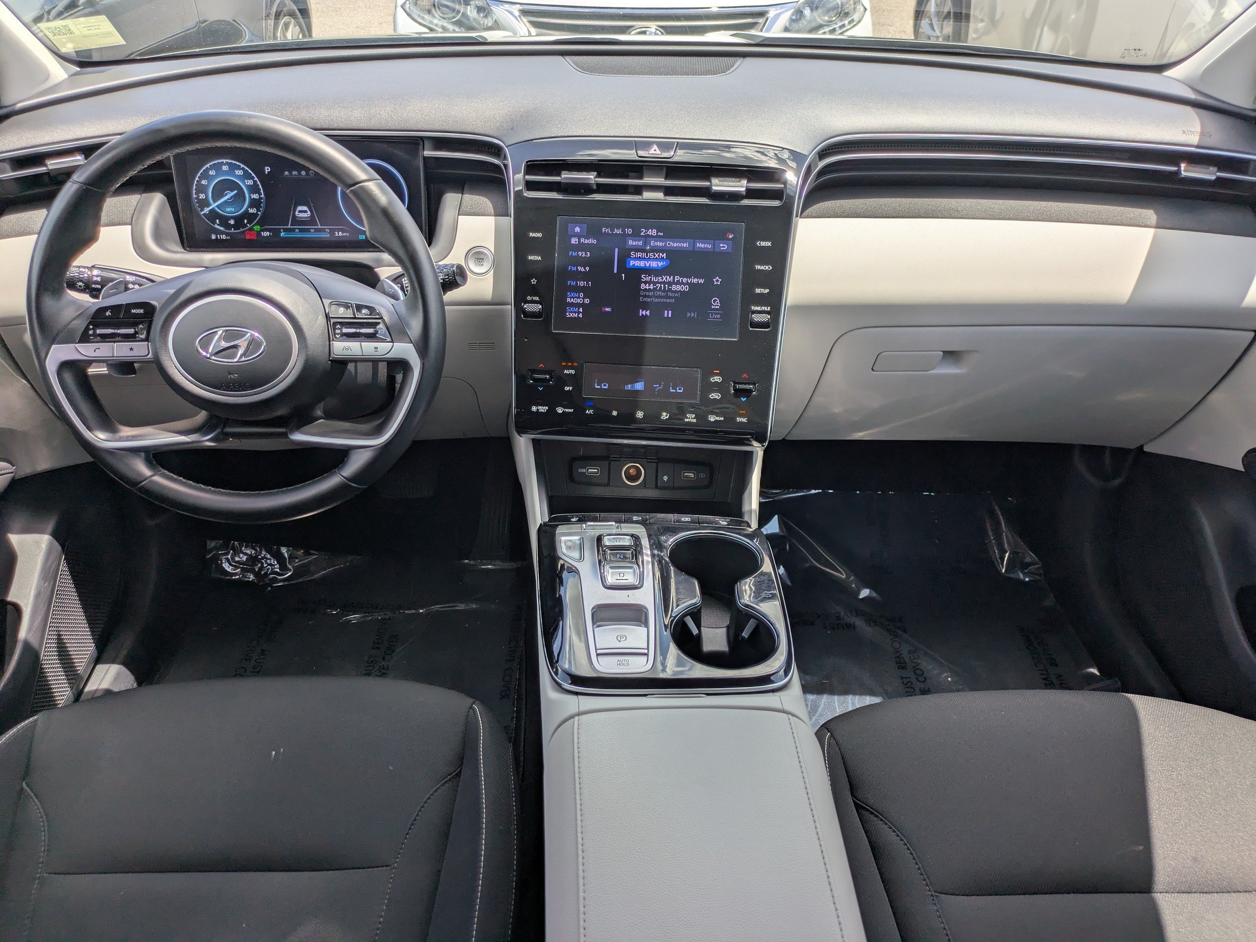 Certified Used 2022 Amazon Gray Hyundai SEL Convenience image 13