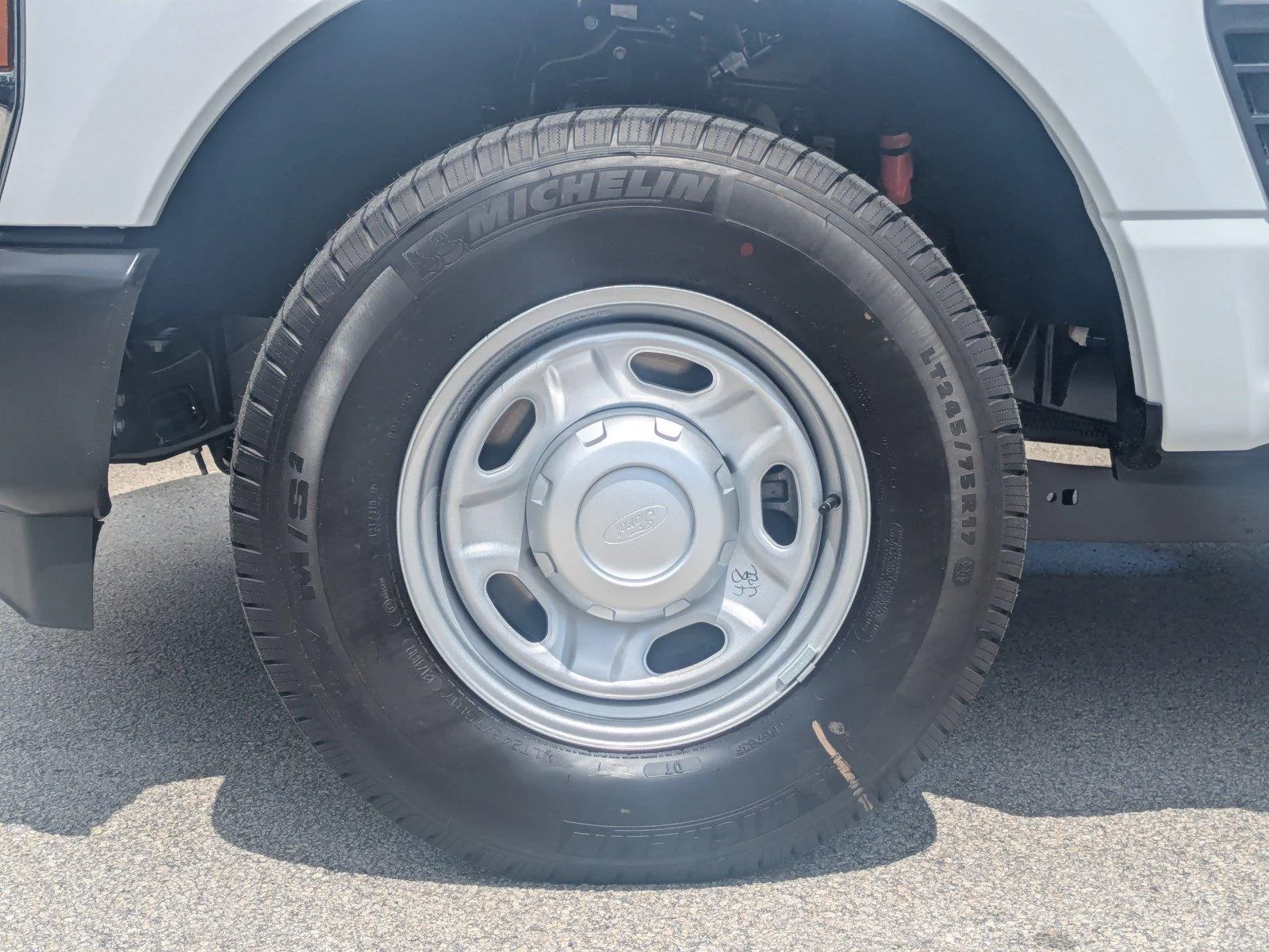 New 2026 Oxford White Ford F-250® XL image 11