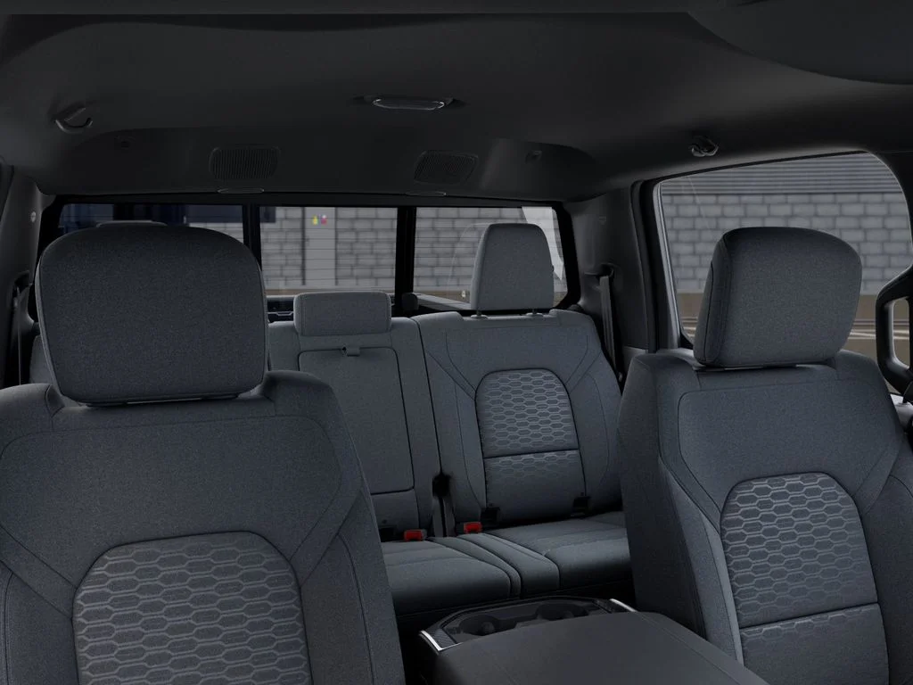 New 2026 Diamond Black Crystal Pearl-Coat Exterior Paint RAM Big Horn/Lone Star image 27