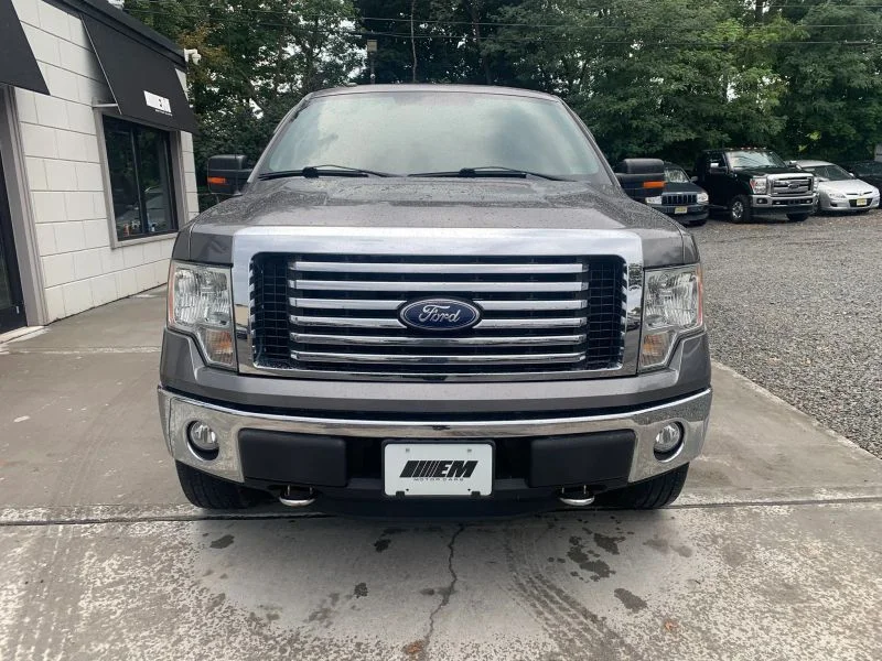 Used 2011 Gray Ford XLT Pickup 4D 5 1/2 ft image 4