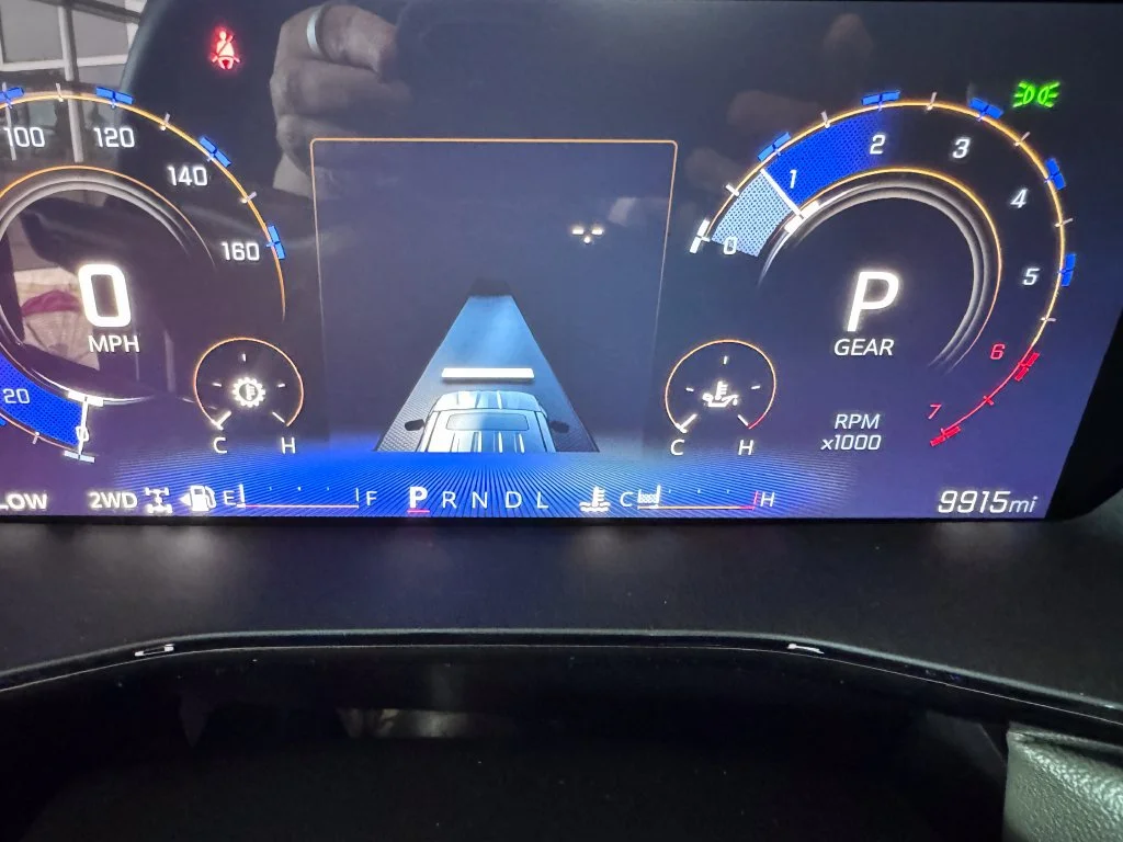 2025 Chevrolet Colorado ZR2 - Photo 15