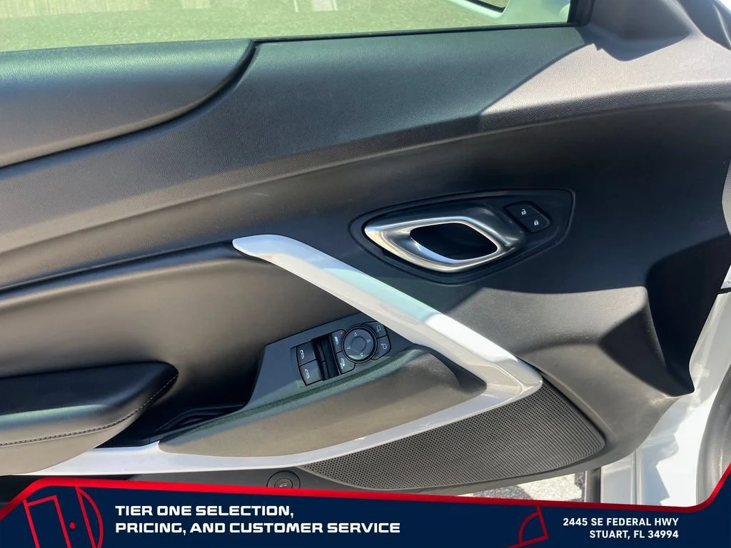 Used 2018 SUMMIT WHITE Chevrolet 1SS image 13