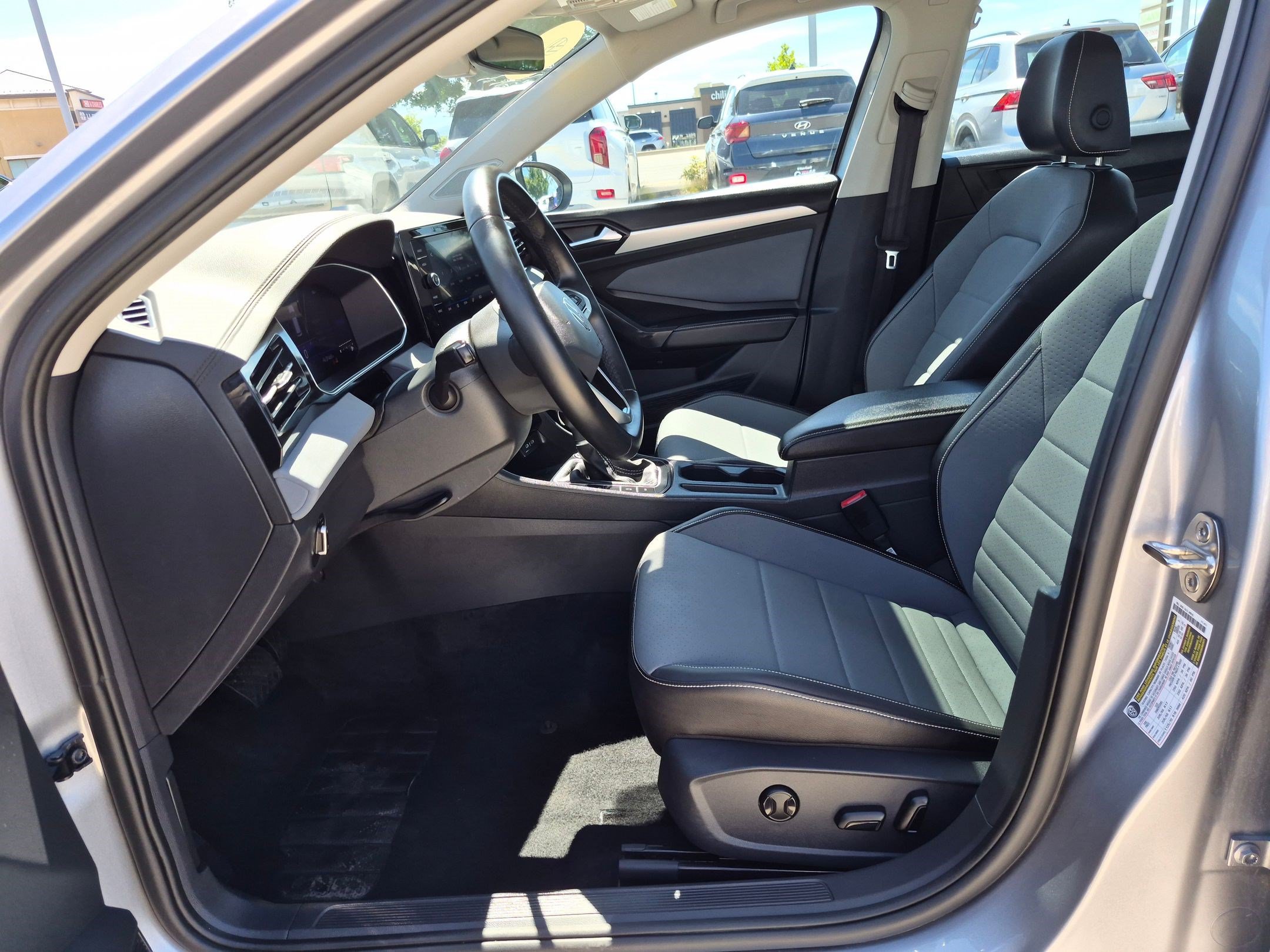 Certified Used 2025 Platinum Gray Metallic Volkswagen SE image 16