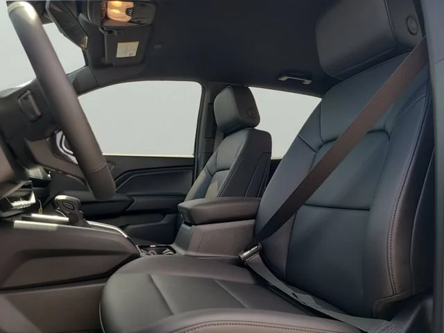 New 2026 Summit White Chevrolet Trail Boss image 23