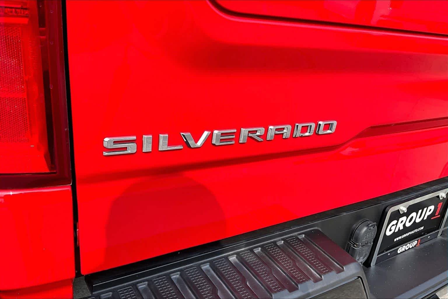 Used 2021 Red Hot Chevrolet LT Trail Boss image 10