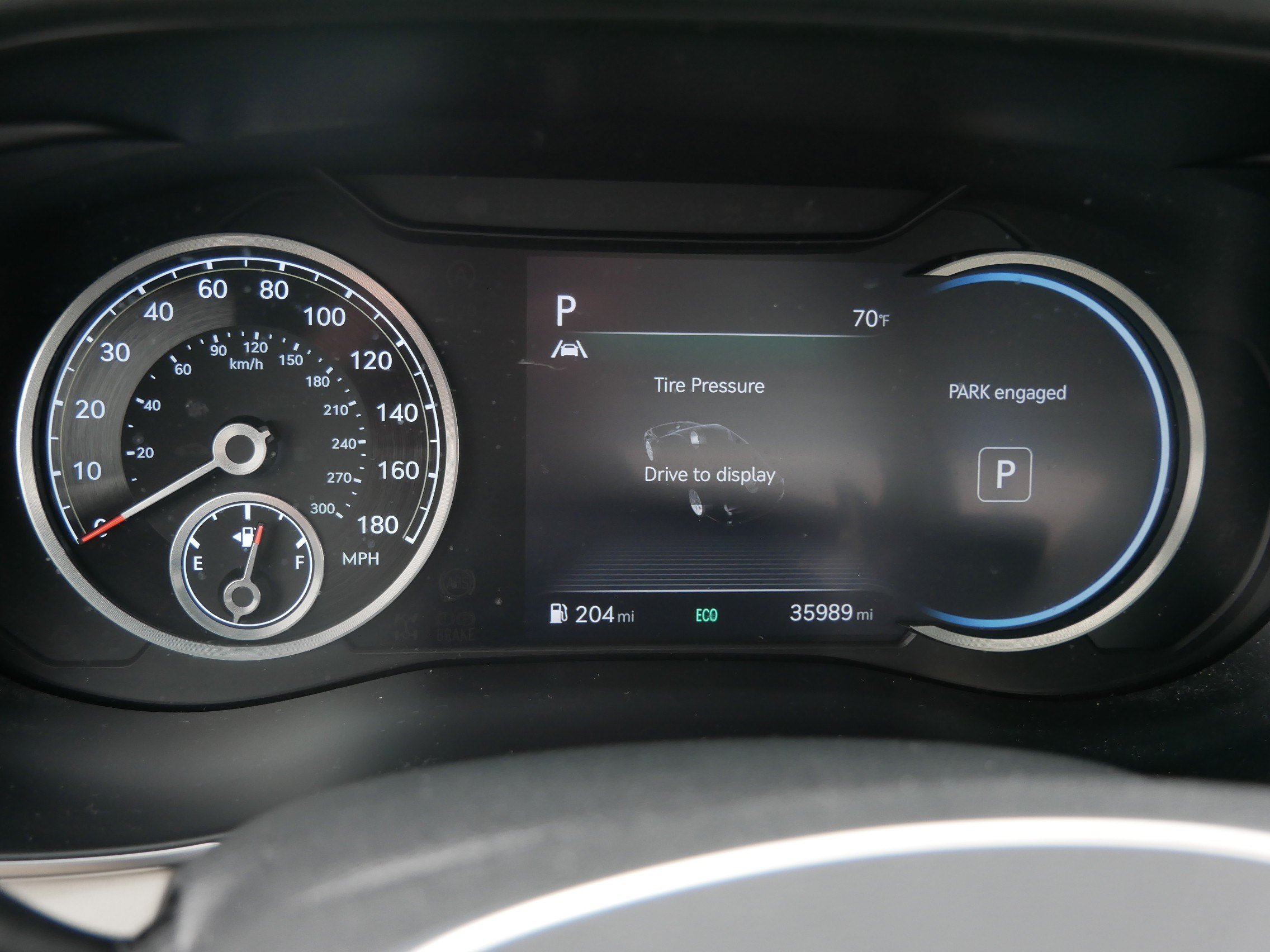 2023 GENESIS G70 Standard - Photo 34