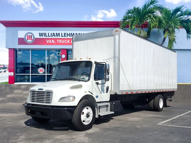 2018 freightliner 26ft Box Truck LiftGate/ Warranty Available