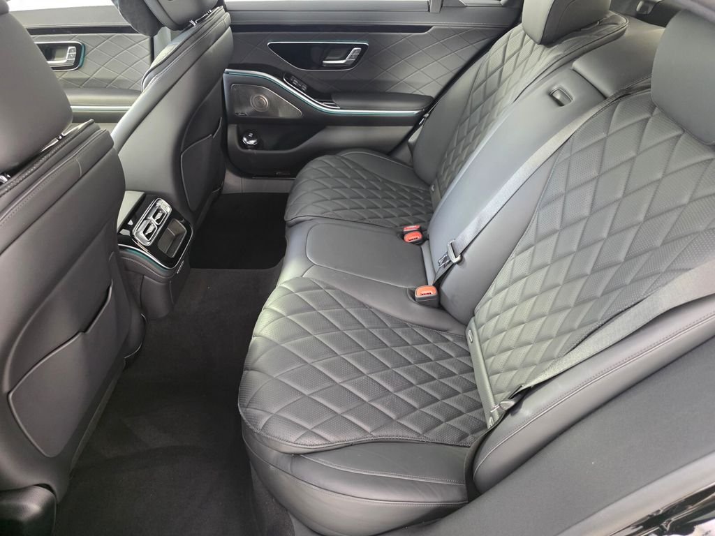Used 2023 Black Mercedes-Benz S 580 image 14