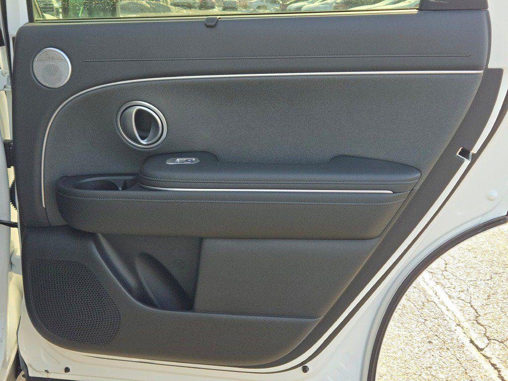 New 2026 White Hyundai Calligraphy AWD image 14