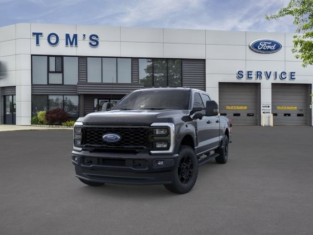 New 2026 Black Ford XL image 2