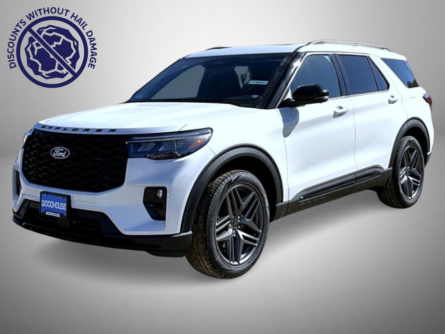 New 2027 Star White Metallic Tri-Coat Ford ST-Line image 1