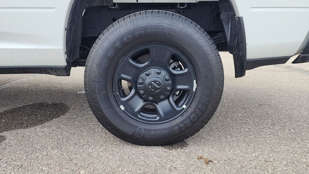 2026 RAM 3500 Tradesman - Photo 9