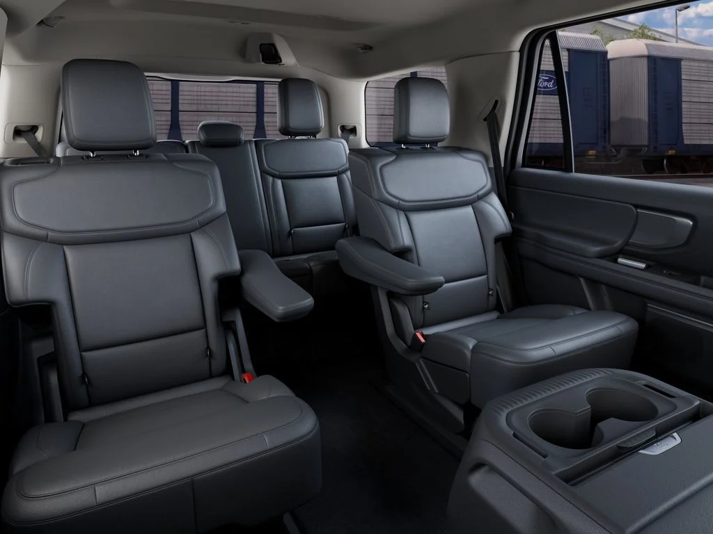 New 2027 Bronze Fire Metallic Tinted Clearcoat Ford Active image 12