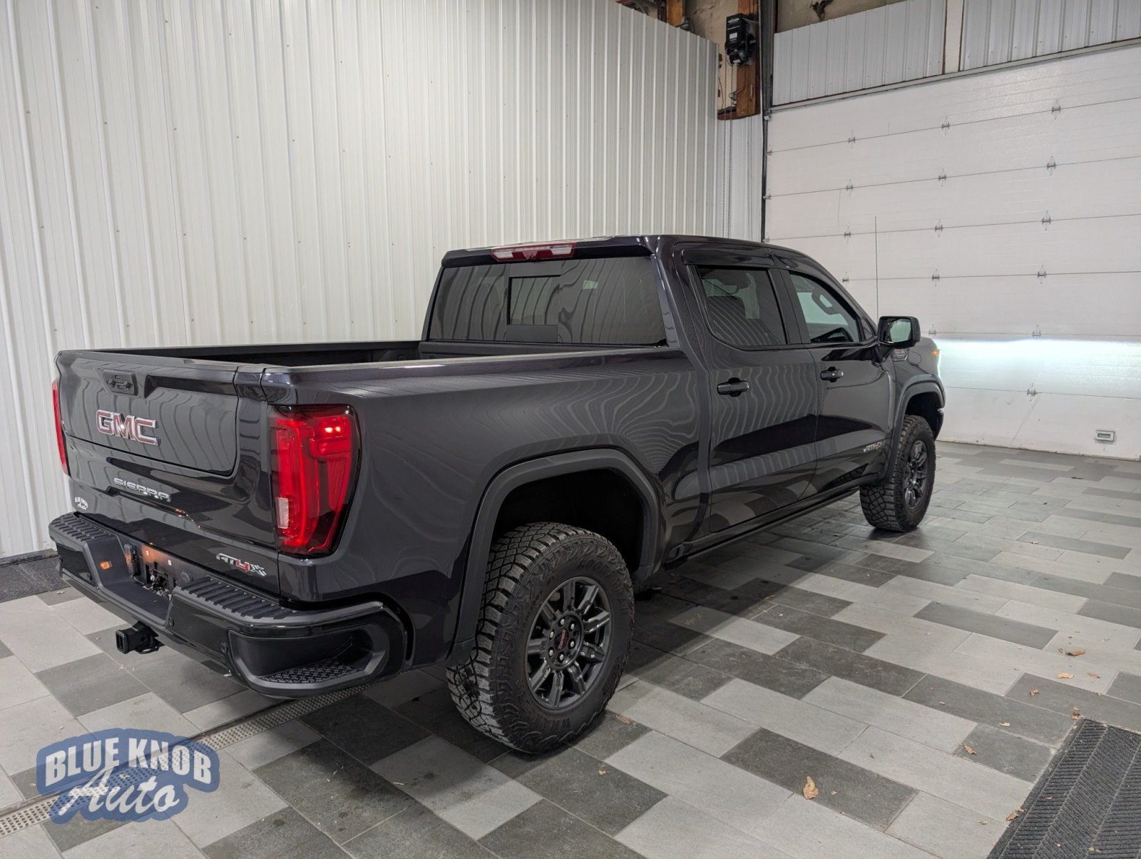 2024 Gmc Sierra 1500 AT4X photo 3