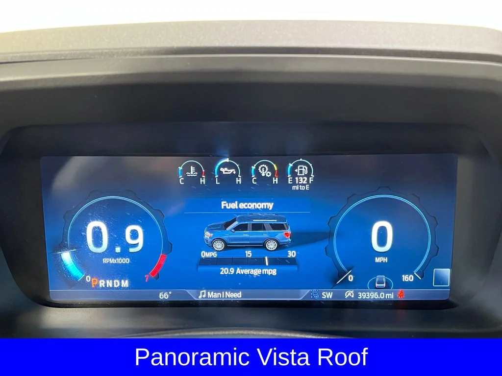 Used 2022 White Ford Platinum image 4