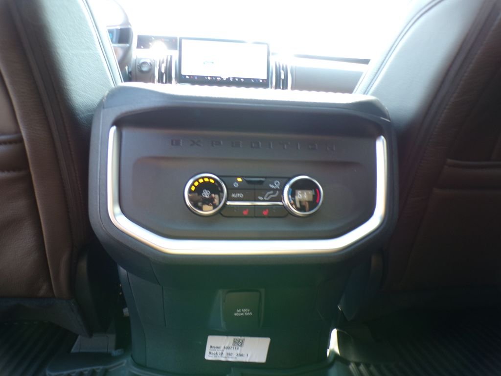 New 2026 Star White Metallic Tri-Coat Ford King Ranch® image 28