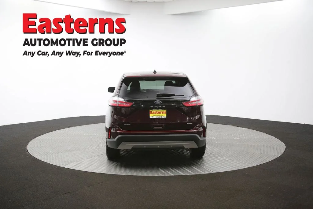 Used 2024 Red Ford SEL image 35