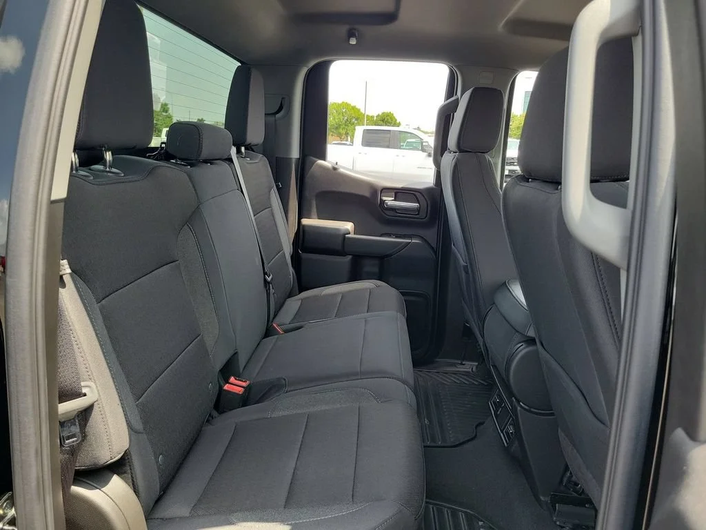 Certified Used 2026 Black Chevrolet Custom image 32
