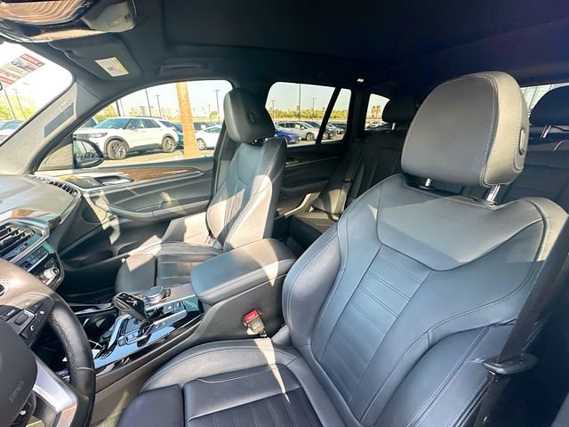 Used 2018 Blue BMW xDrive30i image 21