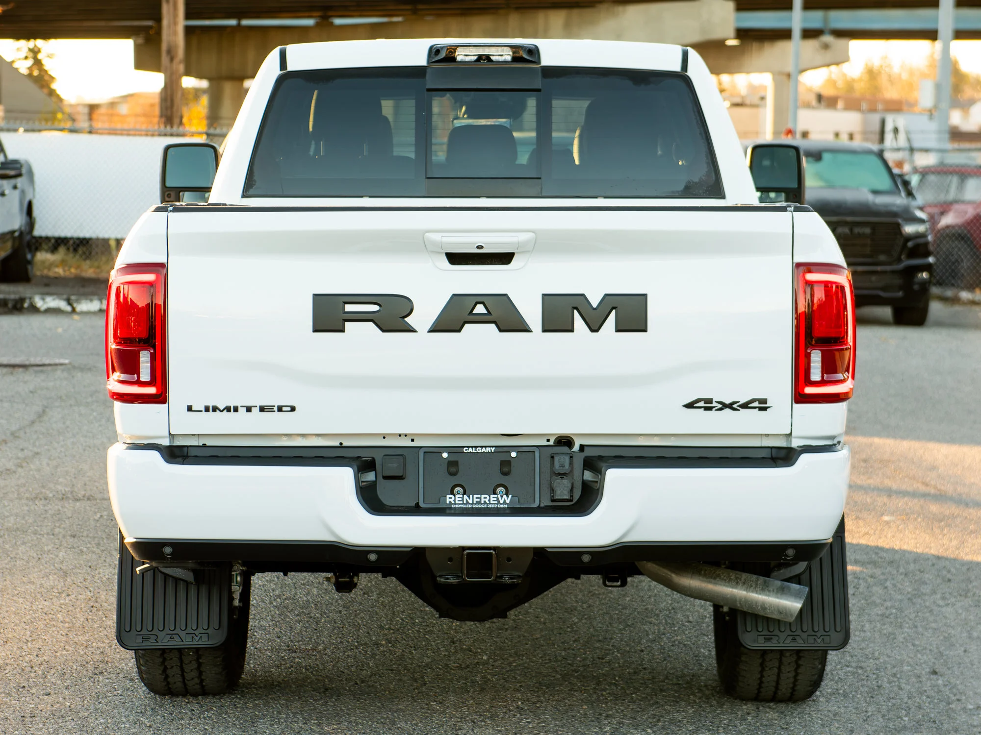 New 2027 White RAM Limited Night* Mega Cab 4x4, Sunroof, Passenger Screen, Ultra Premium Leather Seats image 5