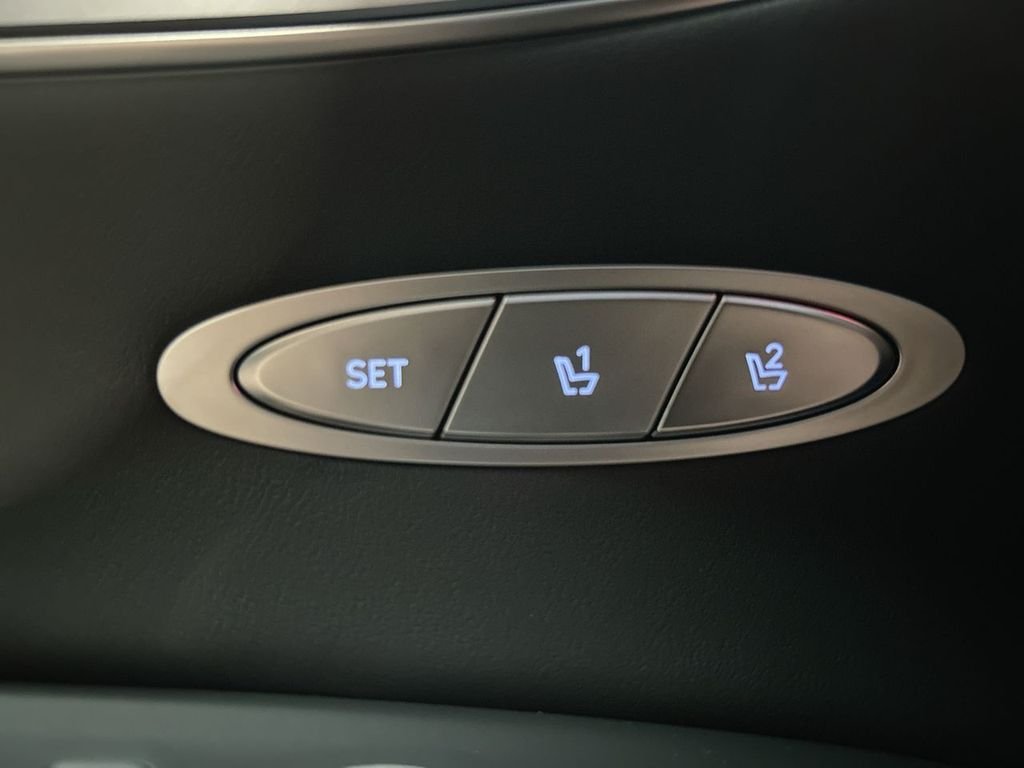 2026 GENESIS GV70 Sport Advanced - Photo 36