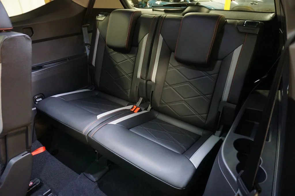 New 2026 Black Volkswagen 2.0T Peak Edition image 12