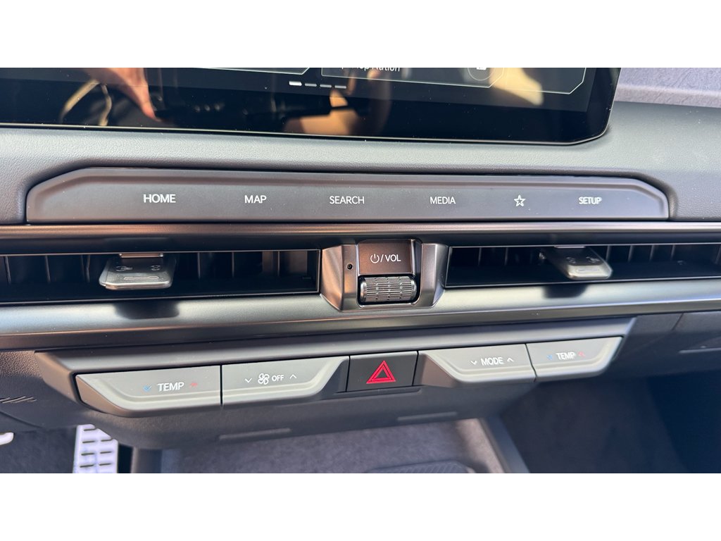 New 2027 Wolf Gray Kia X-LINE SX image 21