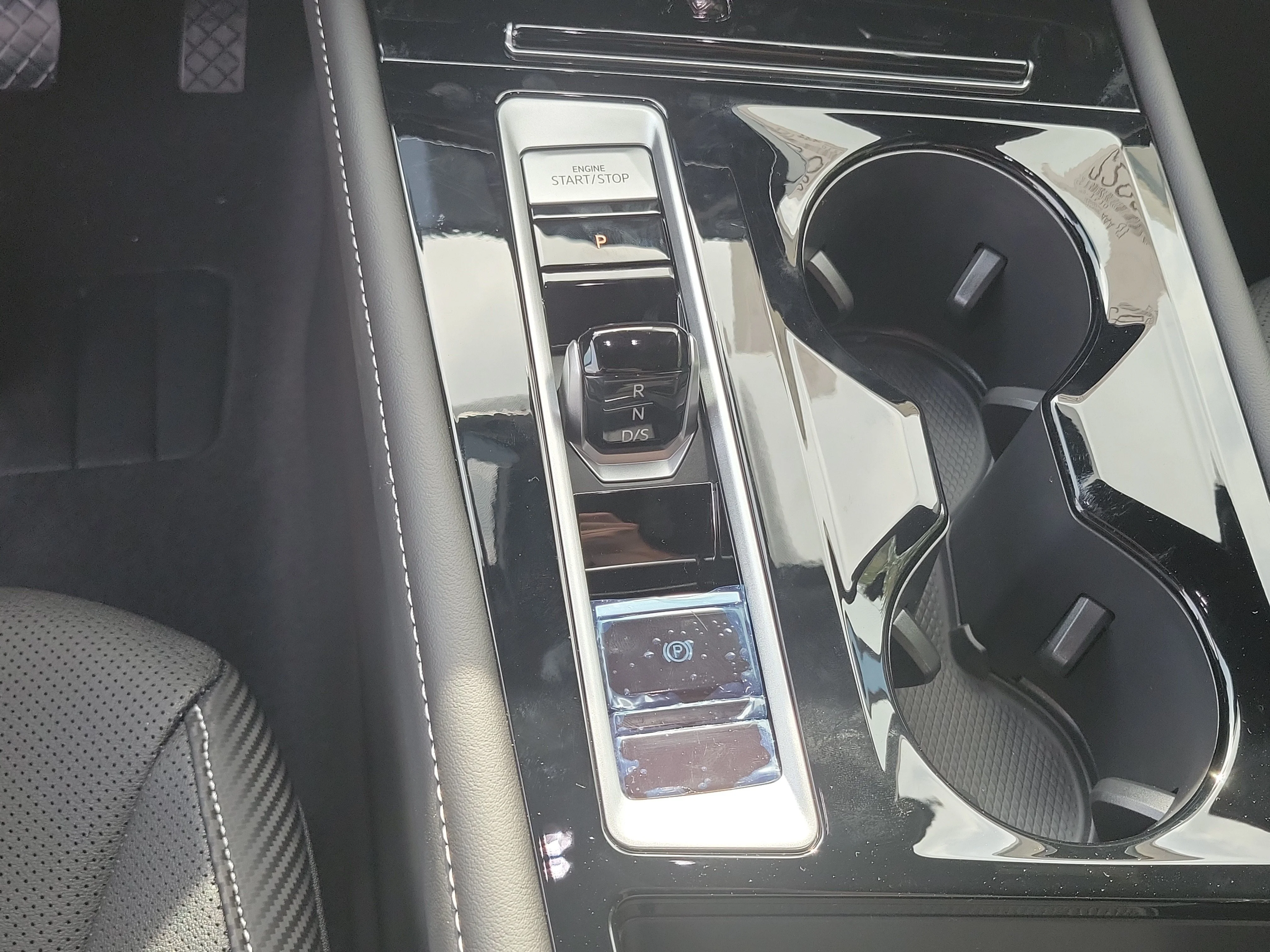 New 2026 Gray Volkswagen 2.0T SE w/Technology image 28