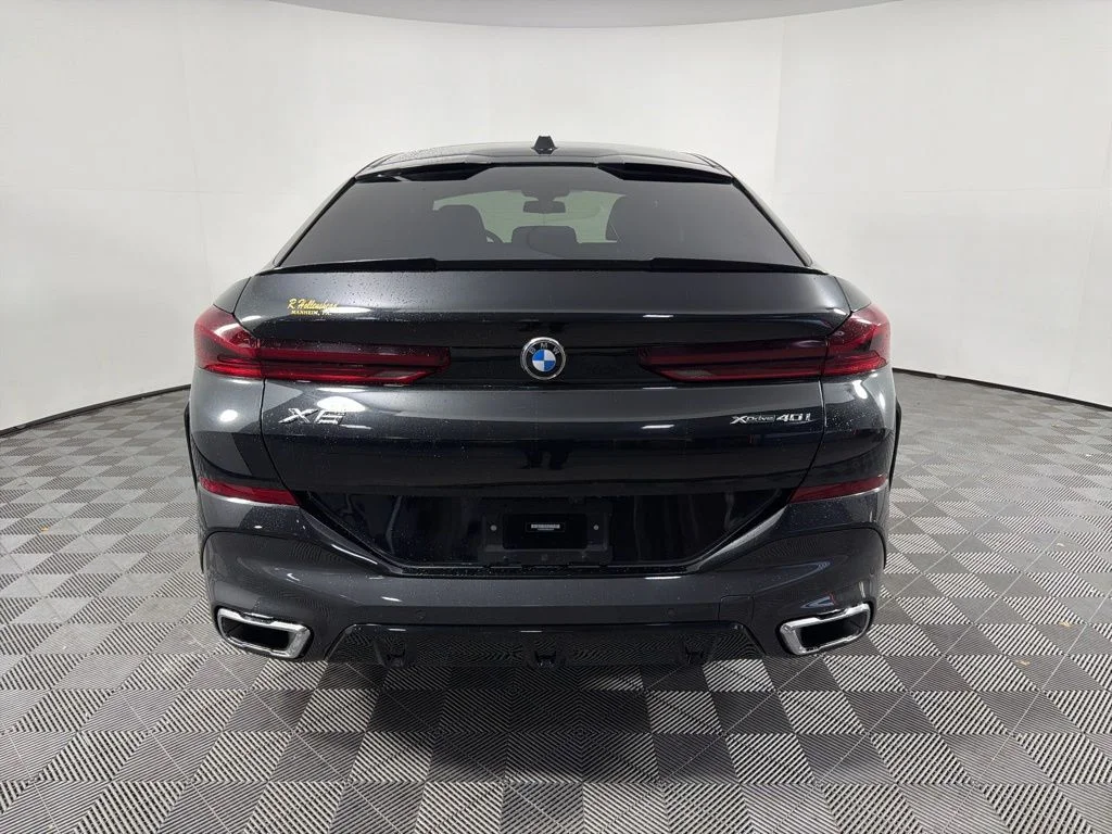 Used 2024 Black Sapphire Metallic BMW xDrive40i image 6