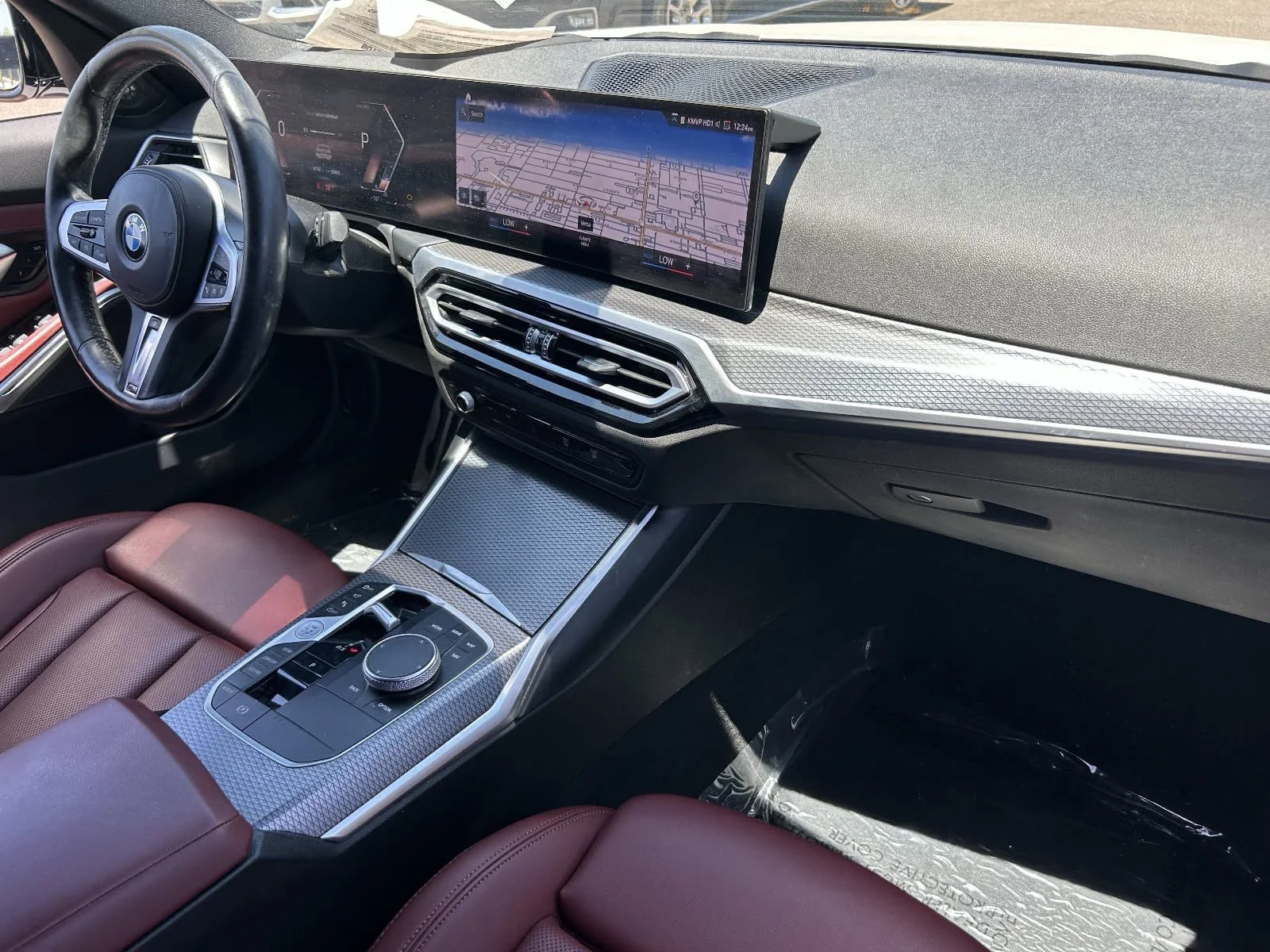 2023 BMW 3 Series 330i - Photo 17