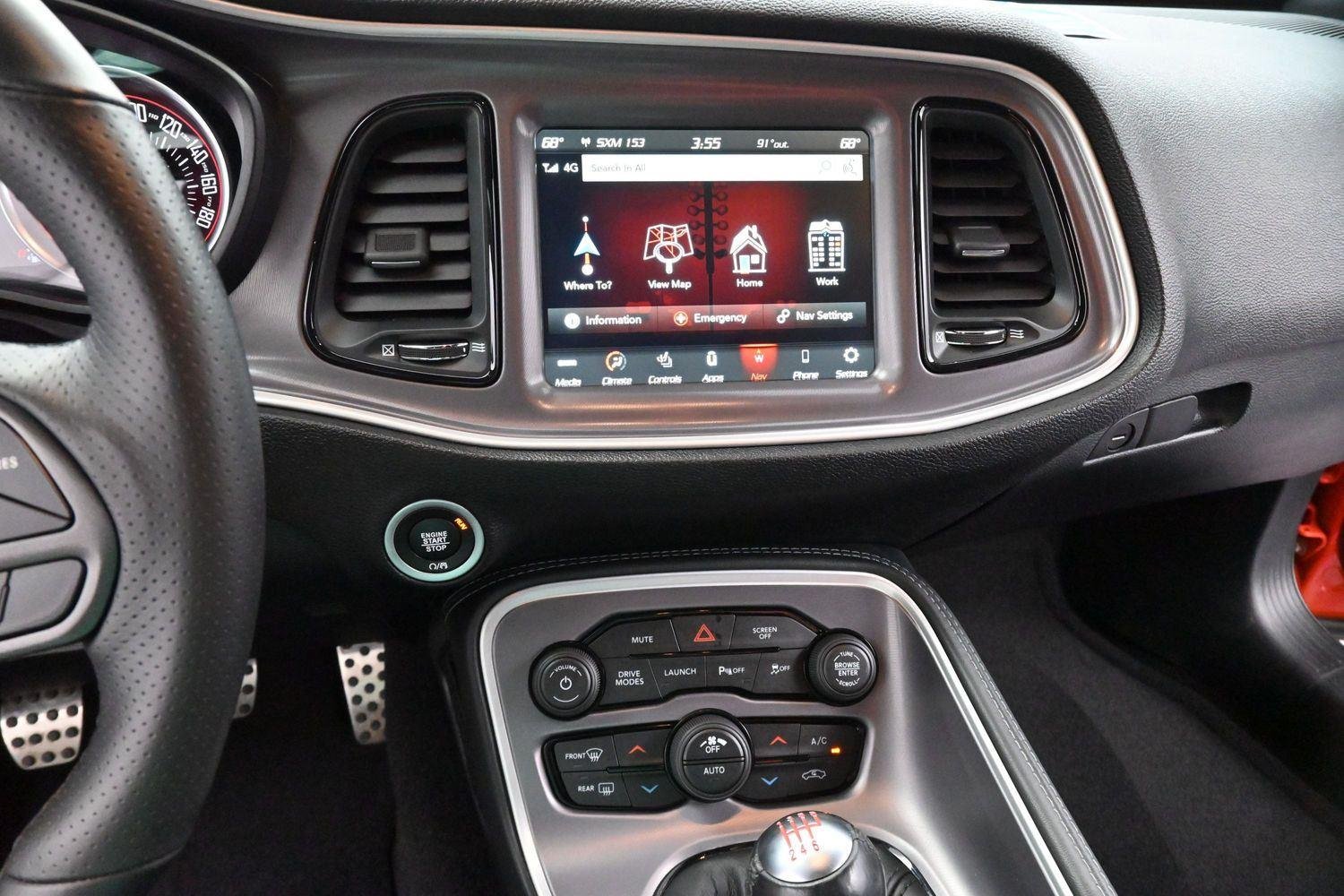 Used 2022 Go Mango Dodge R/T Scat Pack image 20