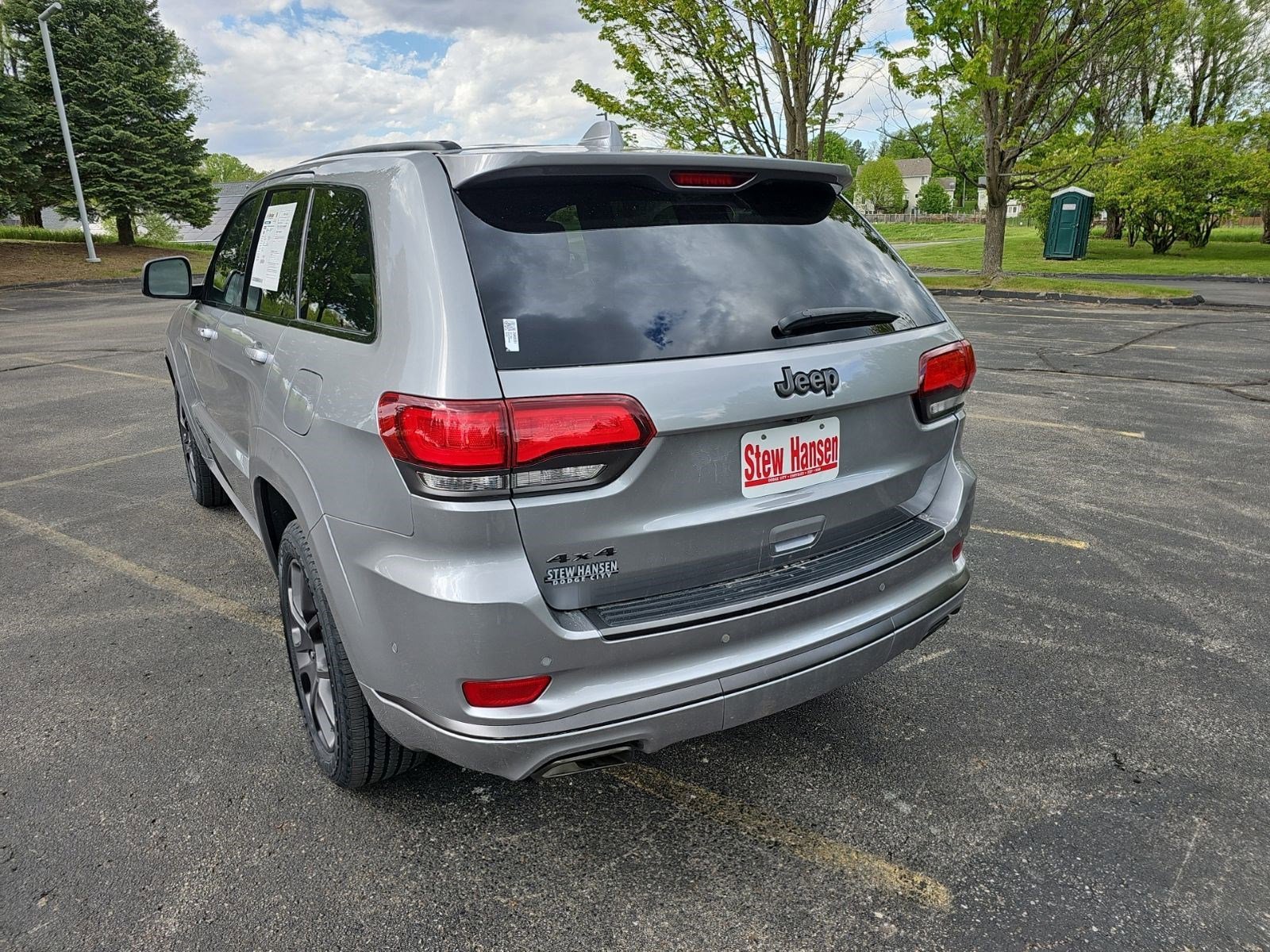 Used 2021 Billet Silver Metallic Clearcoat Jeep High Altitude image 3