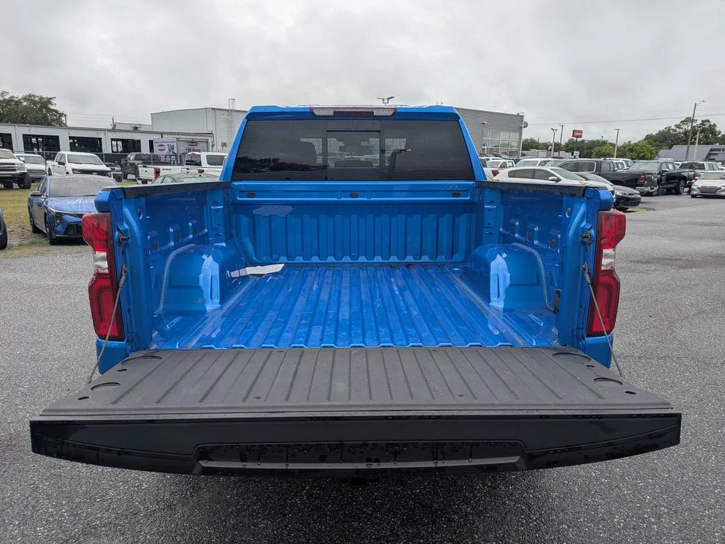Used 2025 Blue Chevrolet RST image 13