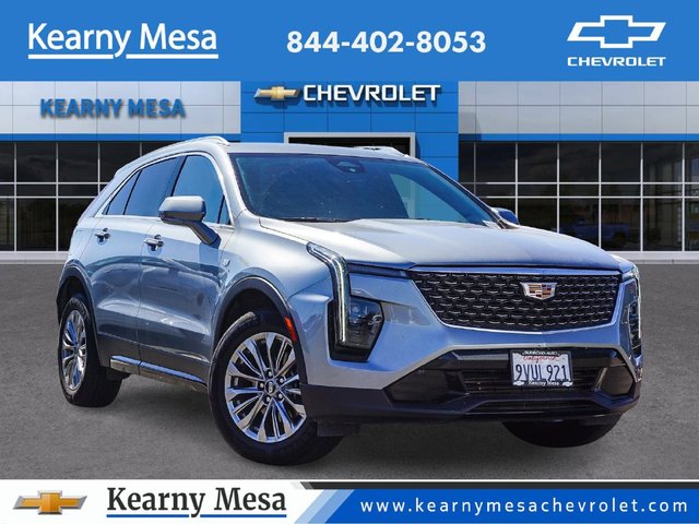 2024 Cadillac XT4 Premium Luxury