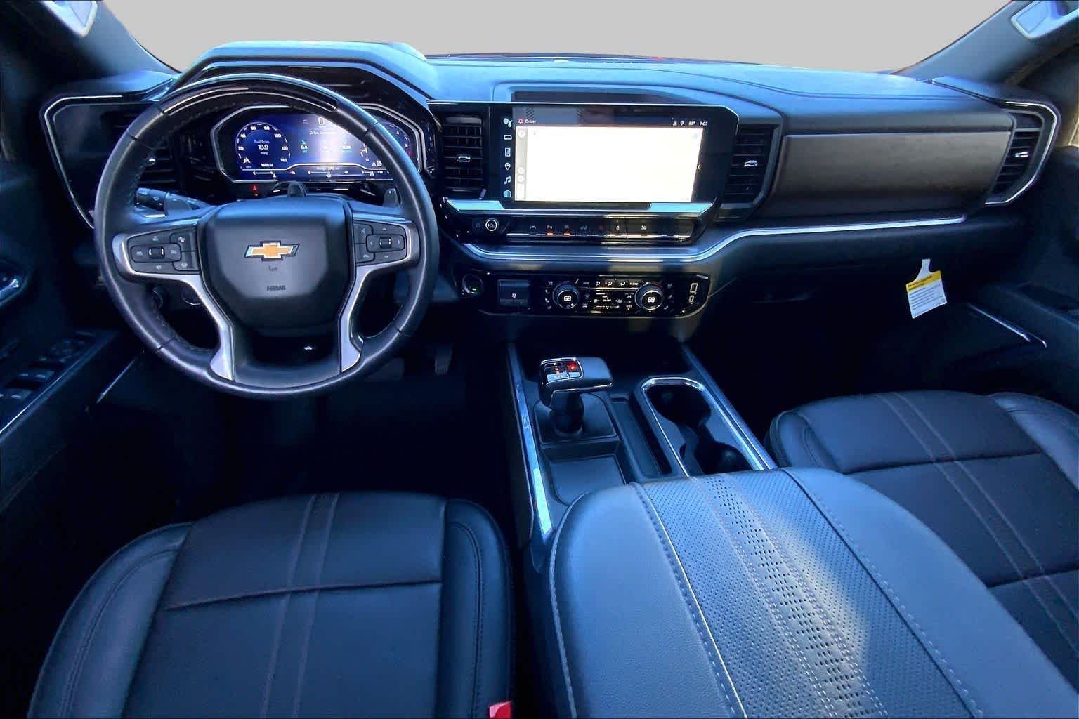 Used 2024 Black Chevrolet High Country image 16