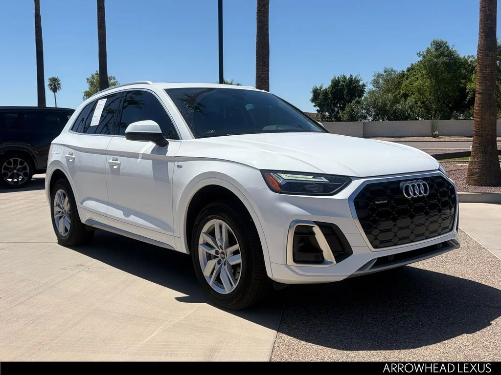 Used 2023 White Audi 45 S line Premium image 8