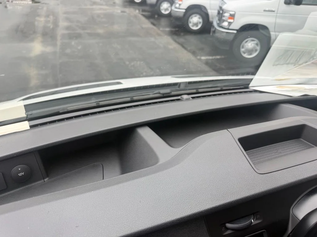 New 2025 Oxford White Ford Cargo Van image 22