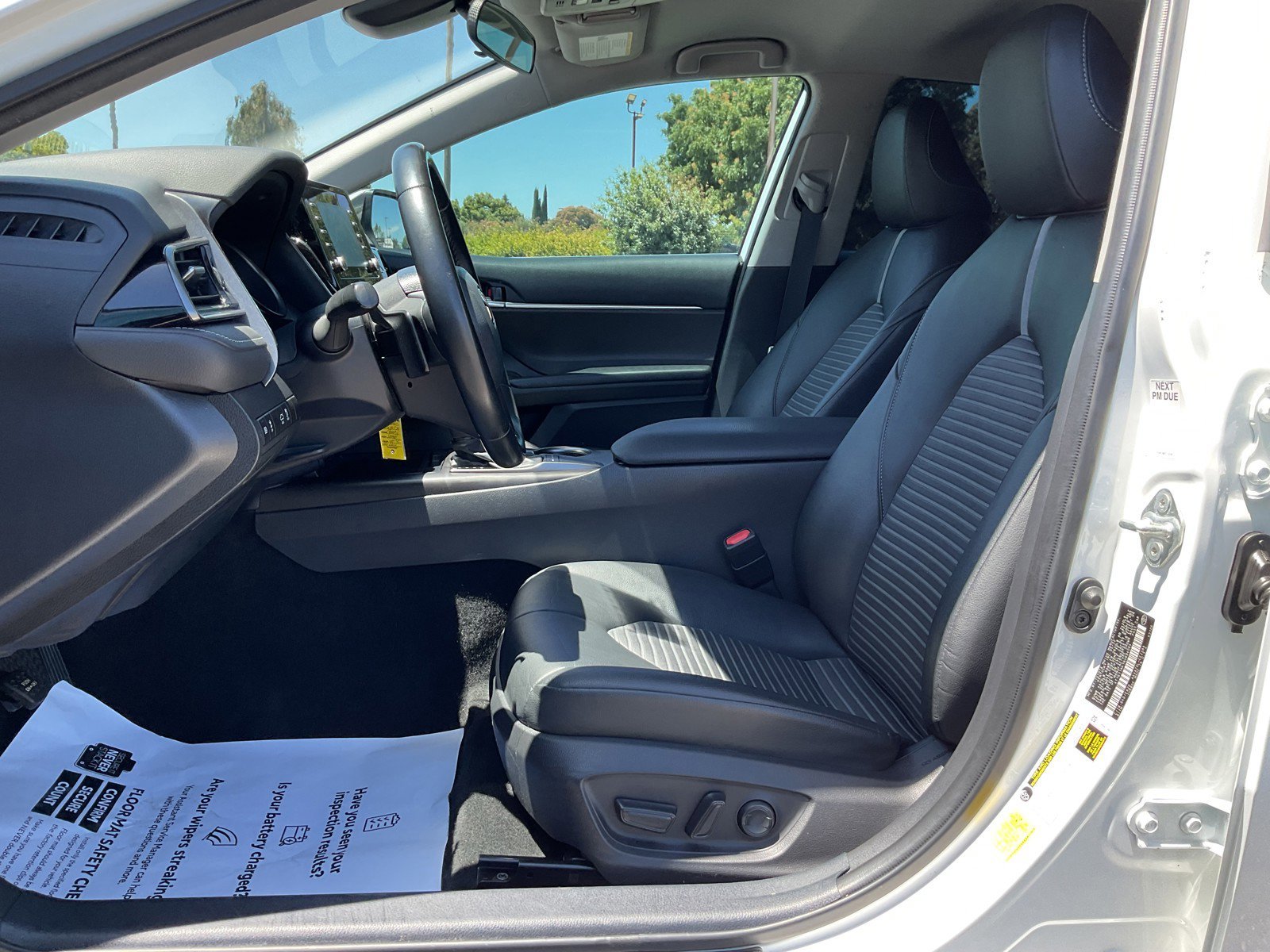 Certified Used 2022 White Toyota SE image 13